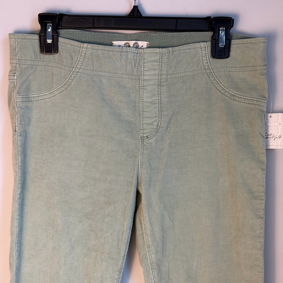 We The Free Flare Penny Corduroy Jean Pants Woman Size 28 - Picture 3 of 12